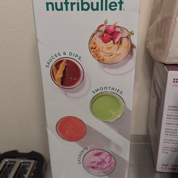 Nutribullet Blender Free Shipping 24oz white - Picture 3 of 4